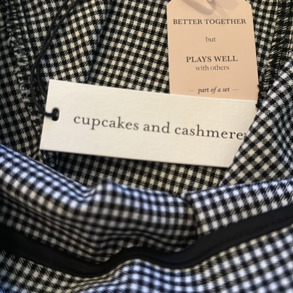 Cupcakes and Cashmere Black & White Gingham Tank Style Crop - Picture 6 of 8